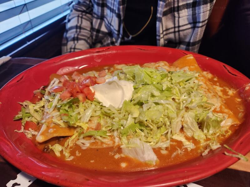 enchiladas-supreme-el-mariachi-watertown-wi