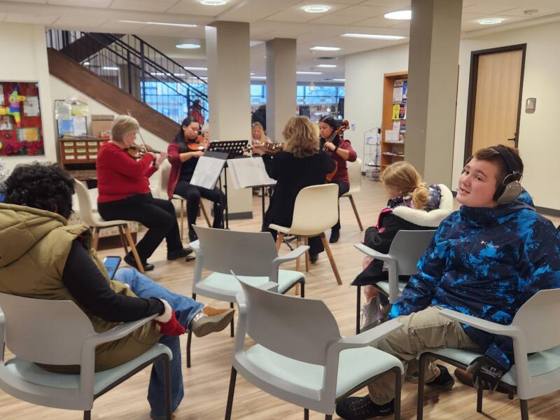 String quartet and people watching the performance