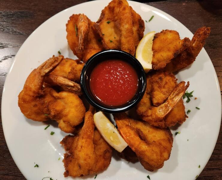 Fried shrimp on a plate at Jordys Bar & Steakhouse in Watertown Wi