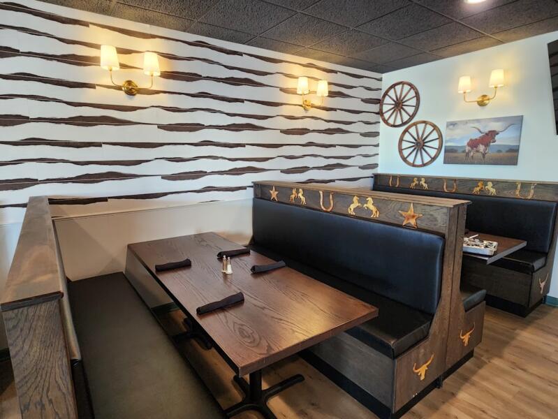 Interior of Jordy's Bar & Steakhouse in Watertown Wi