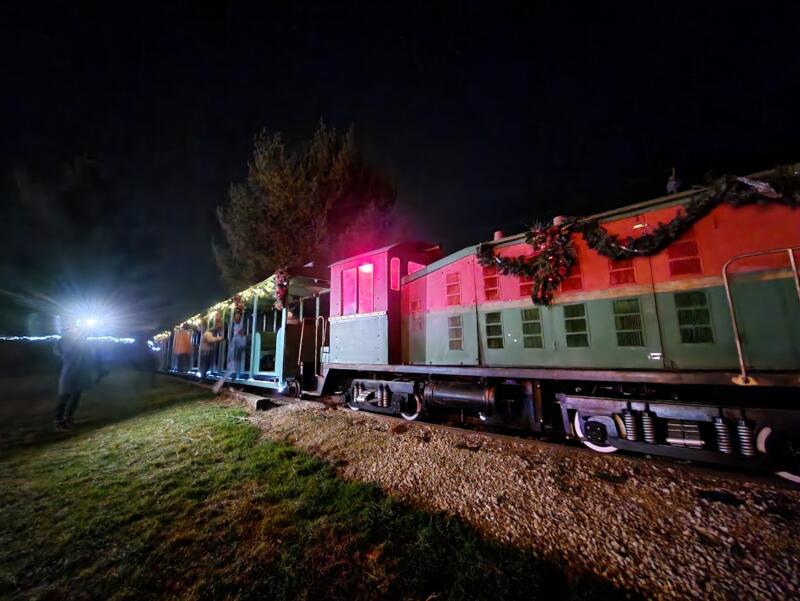 Train at Glacier Rock Farms